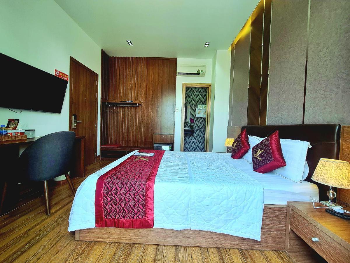 Thu Le Hotel Cao Lanh Bagian luar foto